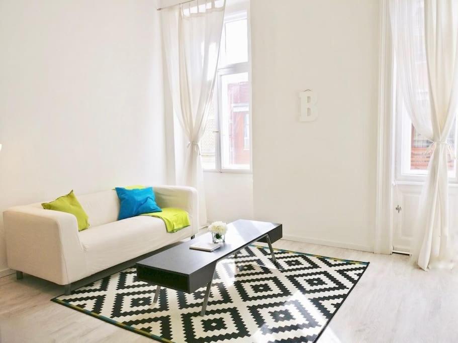 Bright And Cozy - City Center Apt Budapeşte Dış mekan fotoğraf