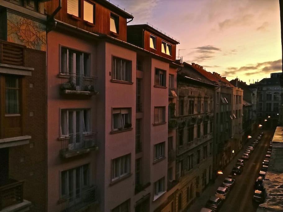 Bright And Cozy - City Center Apt Budapeşte Dış mekan fotoğraf